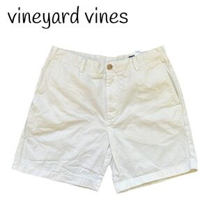 vineyard vines Men’s White Chino Shorts - 32